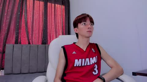 Snapshot of jake_evanss_ chatting on 18, 1, 2025 JAKE online show from 18, 1, 2025