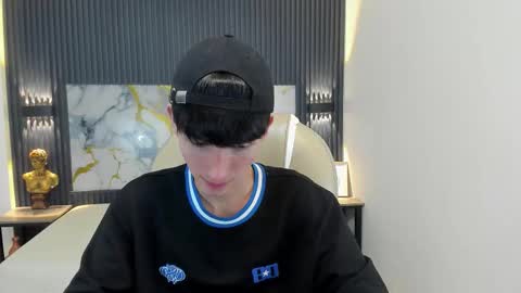 Snapshot of jake_evanss_ chatting on 11, 10, 2025 JAKE online show from 11, 10, 2025