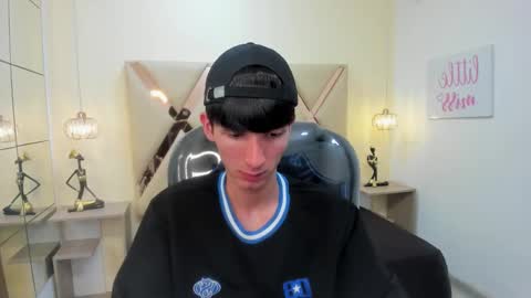 Snapshot of jake_evanss_ chatting on 12, 10, 2025 JAKE online show from 12, 10, 2025