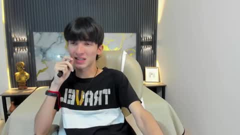 Snapshot of jake_evanss_ chatting on 14, 10, 2025 JAKE online show from 14, 10, 2025