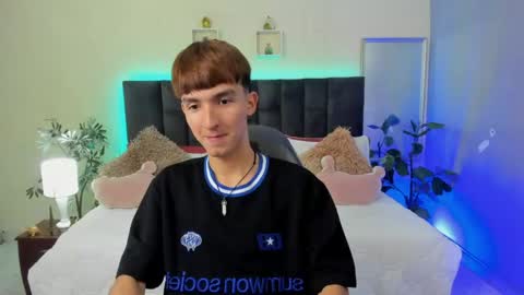 Snapshot of jake_evanss_ chatting on 4, 5, 2026 JAKE online show from 4, 5, 2026