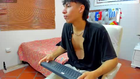 Snapshot of jake_falcon chatting on 23, 7, 2026 jake_falcon online show from 23, 7, 2026