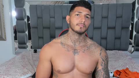 my name is sebas If you come here dont hesitate to say hello Im a guy who really likes having conversations and having hot online show from 16, 12, 2024