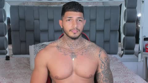my name is sebas If you come here dont hesitate to say hello Im a guy who really likes having conversations and having hot online show from 18, 12, 2024