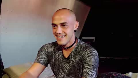 Snapshot of jakobfaqk91 chatting on 11, 9, 2025 GiakyFaqk online show from 11, 9, 2025