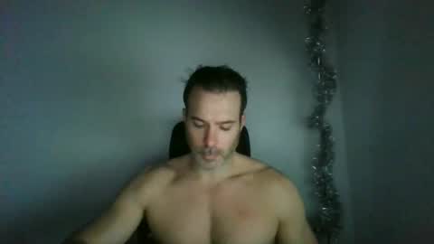 Snapshot of jam3s5959 chatting on 15, 12, 2024 jam3s5959 online show from 15, 12, 2024