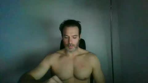 Snapshot of jam3s5959 chatting on 25, 1, 2025 jam3s5959 online show from 25, 1, 2025
