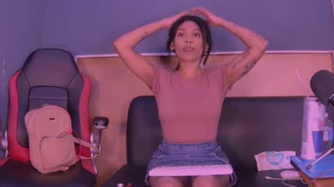 Snapshot of jamaicanbabex chatting on 2, 1, 2025 jamaicanbabex online show from 2, 1, 2025
