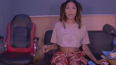 Snapshot of jamaicanbabex chatting on 7, 1, 2025 jamaicanbabex online show from 7, 1, 2025