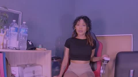 Snapshot of jamaicanbabex chatting on 31, 1, 2025 jamaicanbabex online show from 31, 1, 2025