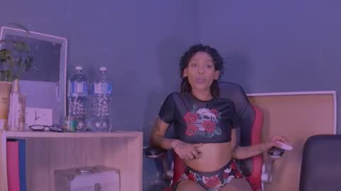 Snapshot of jamaicanbabex chatting on 5, 2, 2025 jamaicanbabex online show from 5, 2, 2025