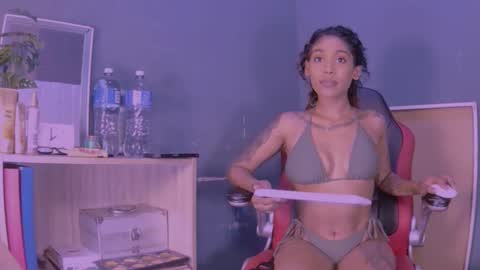 Snapshot of jamaicanbabex chatting on 8, 2, 2025 jamaicanbabex online show from 8, 2, 2025