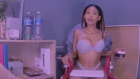 Snapshot of jamaicanbabex chatting on 14, 2, 2025 jamaicanbabex online show from 14, 2, 2025
