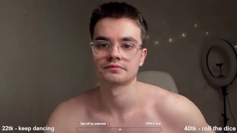 Snapshot of jame_flow chatting on 7, 3, 2025 Hey there Im Jame online show from 7, 3, 2025