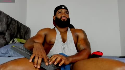 Snapshot of james_bbcmuscle chatting on 28, 3, 2026 James BBC online show from 28, 3, 2026