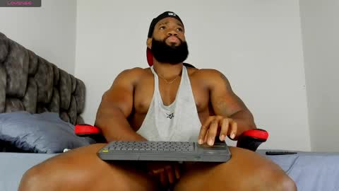 Snapshot of james_bbcmuscle chatting on 4, 4, 2026 James BBC online show from 4, 4, 2026