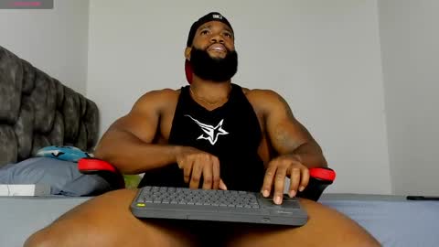 Snapshot of james_bbcmuscle chatting on 5, 4, 2026 James BBC online show from 5, 4, 2026