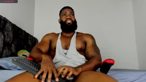Snapshot of james_bbcmuscle chatting on 25, 5, 2026 James BBC online show from 25, 5, 2026