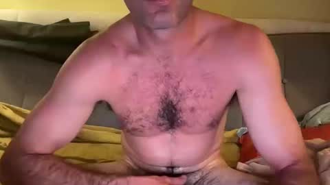 Snapshot of jamese85 chatting on 25, 4, 2026 Just4You online show from 25, 4, 2026