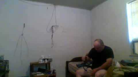 Hey online show from 9, 9, 2025