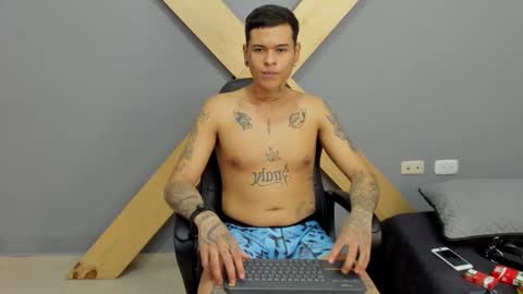 Snapshot of jamesinked_ chatting on 13, 12, 2024 Jamesinked  online show from 13, 12, 2024