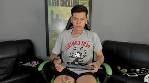 Snapshot of jamesinked_ chatting on 15, 12, 2024 Jamesinked  online show from 15, 12, 2024