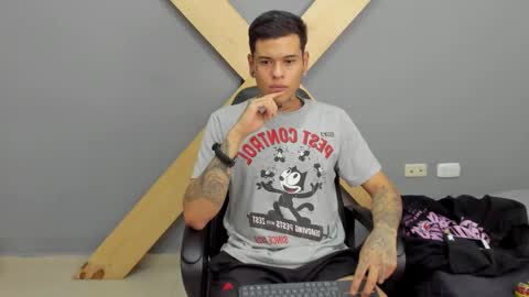 Snapshot of jamesinked_ chatting on 16, 12, 2024 Jamesinked  online show from 16, 12, 2024