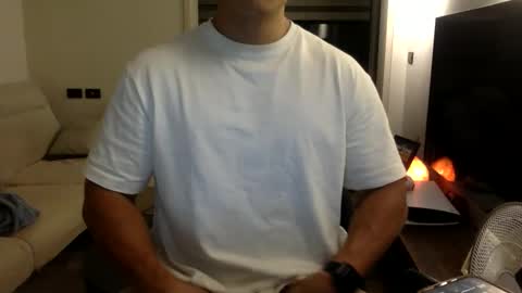 jamesmo820913 online show from 9, 11, 2025