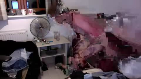 Snapshot of jamesrut1 chatting on 13, 10, 2025 jamesrut1 online show from 13, 10, 2025