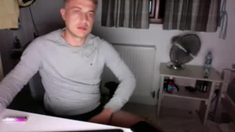 Snapshot of jamesrut1 chatting on 1, 11, 2025 jamesrut1 online show from 1, 11, 2025