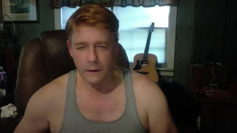 Snapshot of jamesxxxcam chatting on 8, 7, 2026 James online show from 8, 7, 2026