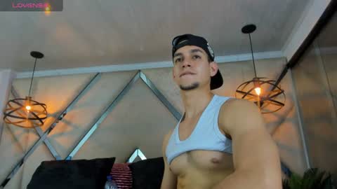Snapshot of jamexxx1 chatting on 1, 7, 2026 --- James --- online show from 1, 7, 2026