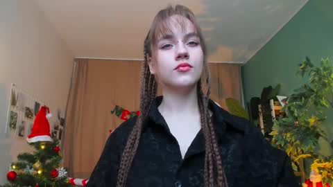 jamie_chung online show from 21, 12, 2025