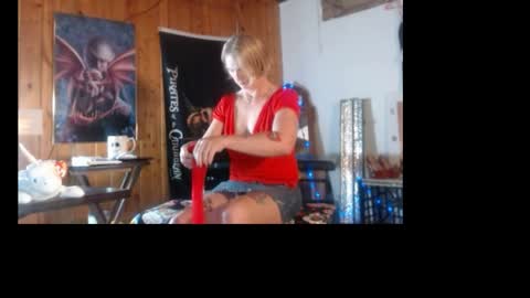 Jamie Bottoms online show from 3, 4, 2026