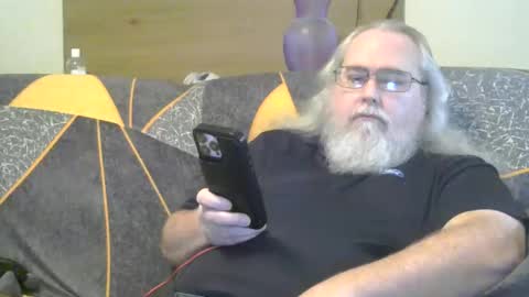 jamielove1975 online show from 17, 4, 2026