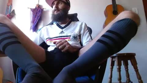 Snapshot of jammes_owen chatting on 13, 6, 2026 Jammes. online show from 13, 6, 2026