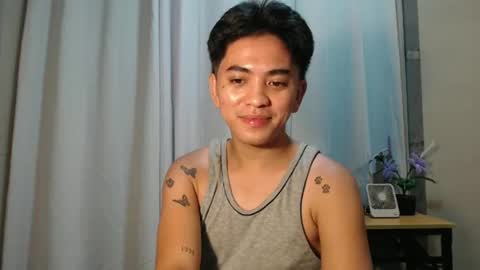 Snapshot of jamray_2 chatting on 7, 11, 2025 jam online show from 7, 11, 2025