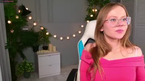 Snapshot of jane_westt chatting on 13, 4, 2026 jane_westt online show from 13, 4, 2026
