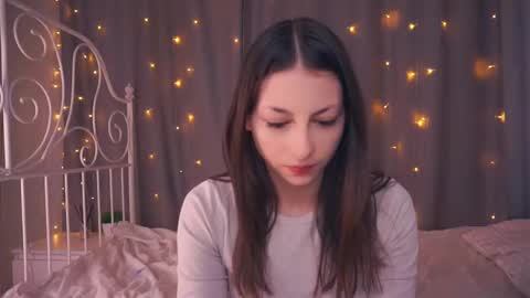 Snapshot of janecoxa chatting on 3, 2, 2025 Jennifer  online show from 3, 2, 2025