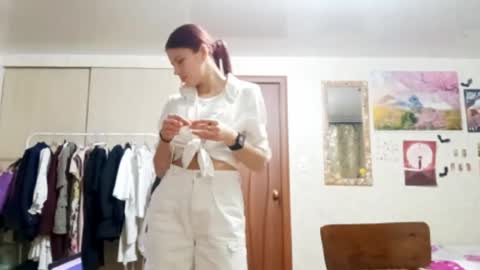 Snapshot of janenezinn chatting on 23, 4, 2026 Sofia online show from 23, 4, 2026