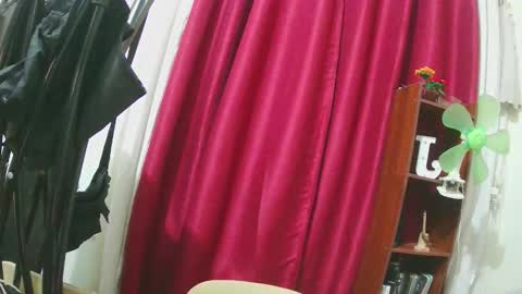 Snapshot of janenjay_1 chatting on 4, 10, 2025 Jan 1 online show from 4, 10, 2025