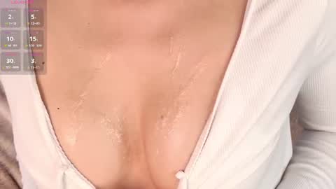 Snapshot of janeray_ chatting on 10, 7, 2026 My name is Janette but you can call me Jane 3 online show from 10, 7, 2026