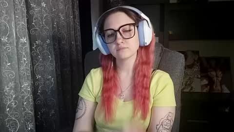 Snapshot of janetteschrayter chatting on 10, 5, 2026 Persa online show from 10, 5, 2026