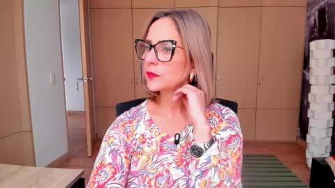 JANE TURNER MILF online show from 18, 2, 2026