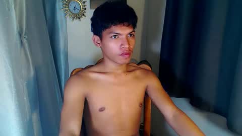 janlloyd04 online show from 25, 3, 2026