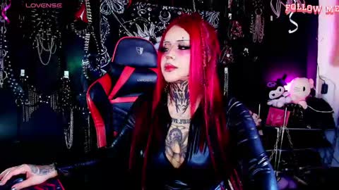 Snapshot of janna_ink chatting on 9, 5, 2026 online show from 9, 5, 2026