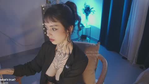 Snapshot of janne_maybe chatting on 29, 4, 2026 jmaybe e online show from 29, 4, 2026