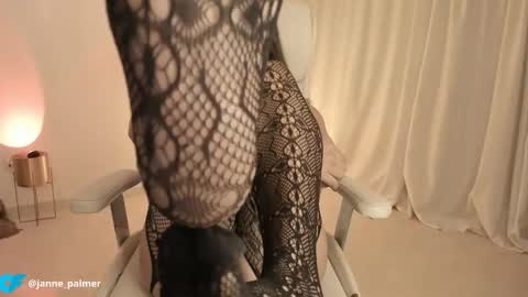 janne_palmer_ online show from 10, 9, 2025