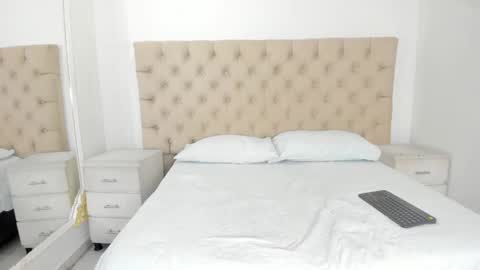 Snapshot of janneblossom chatting on 9, 9, 2025 Janne  online show from 9, 9, 2025