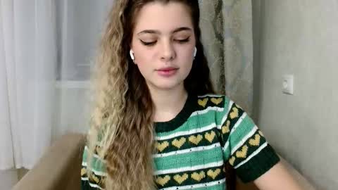 Snapshot of jantientimmer chatting on 7, 11, 2025 jantientimmer online show from 7, 11, 2025